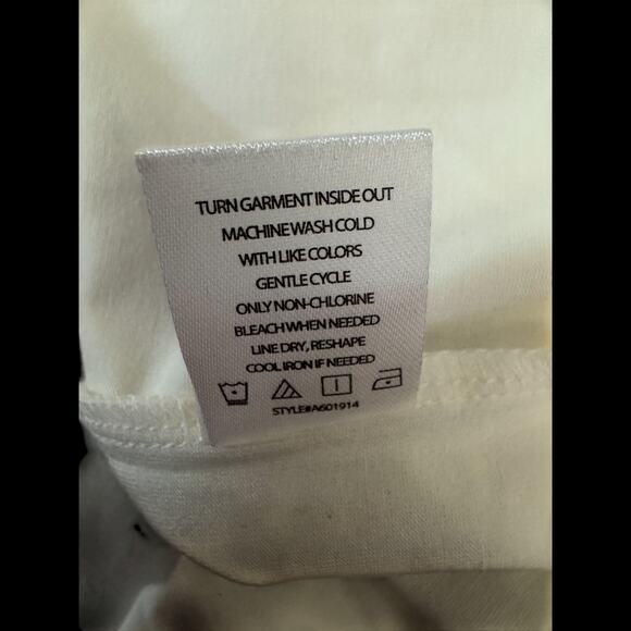 Laurie Felt White Tunic Top 2X Bamboo Cotton V-Neck Braided Trim Stretch NWT - Picture 14 of 14